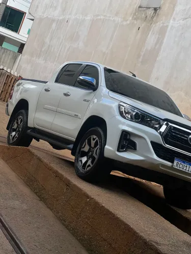 Toyota Hilux CD SRX 4X4 2.8 TDI 16V Diesel Aut. 2020