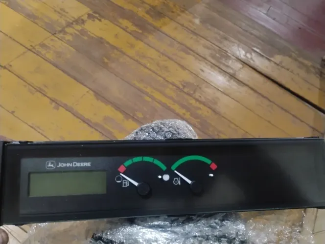 AT424023: Unidade de Controle do Veículo do Monitor da EMU
