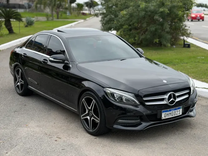 Mercedes-Benz C-200 Avantgarde 2.0 TB 16V 184cv Aut. 2015