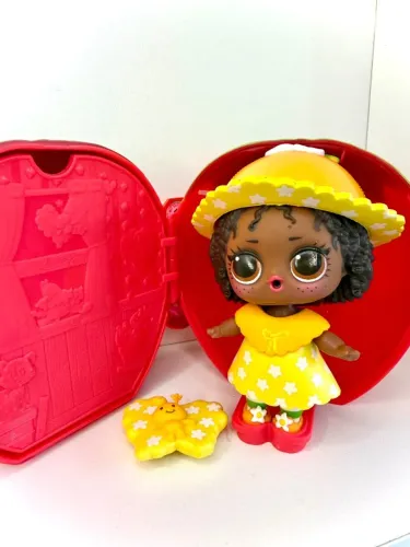 L.O.L. Surprise Moranguinho Strawberry Shortcake Orange Blossom + Marmalade Casa