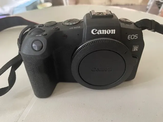 câmera Canon R rp