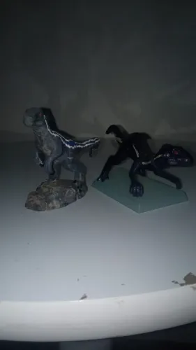 Kit Jurassic World: Velociraptor Blue (CUSTOM) + Indoraptor 
