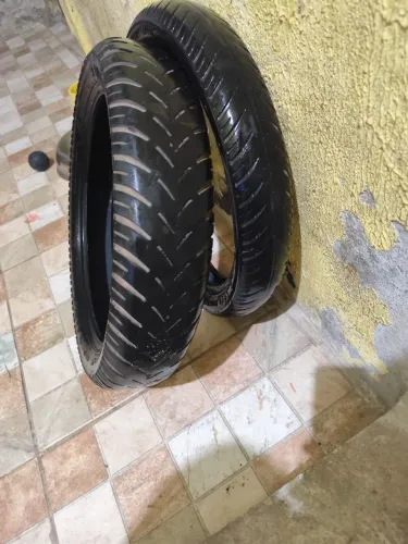Par Pneu 120/80-17 e 90/90-17 R$ 150