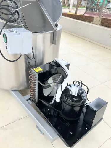 Tanque 350 Litros Resfriador Agranel Leite Caldas Sorvetes Gelo e Sucos 