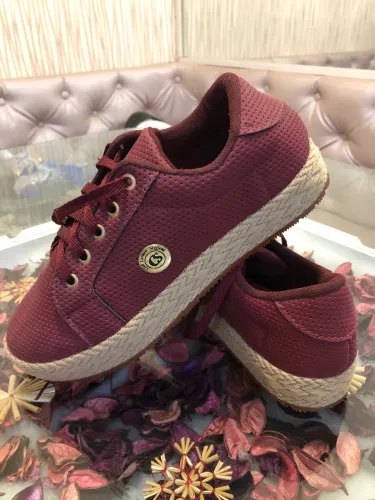 Tênis Carmen Steffens 
