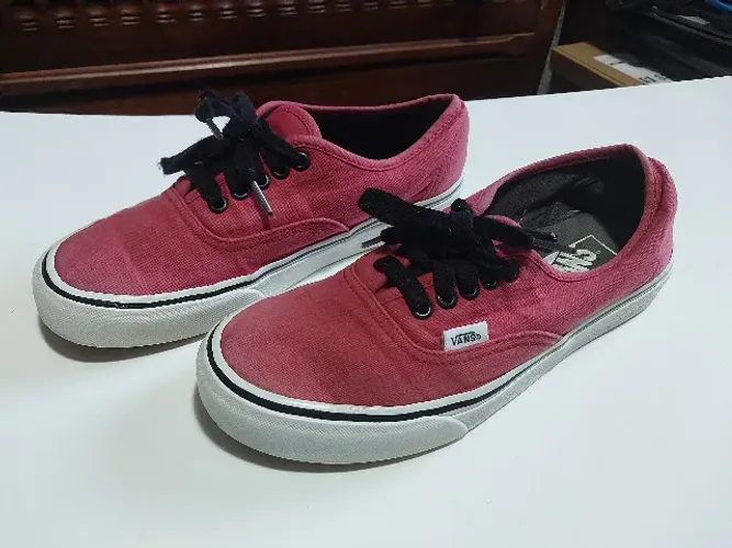 tênis vans authentic vermelho 37