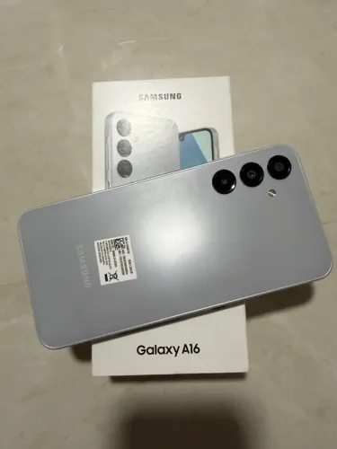 Samsung Galaxy A16 256GB / 8GB RAM - Pouco Uso - Completo