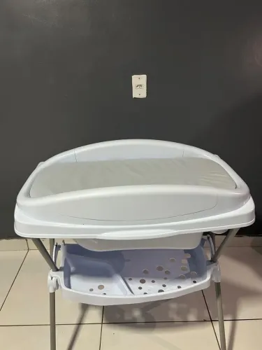 BANHEIRA COM TROCADOR E SUPORTE