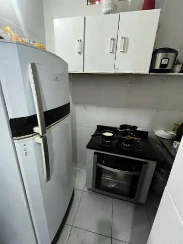 Geladeira armário de cozinha