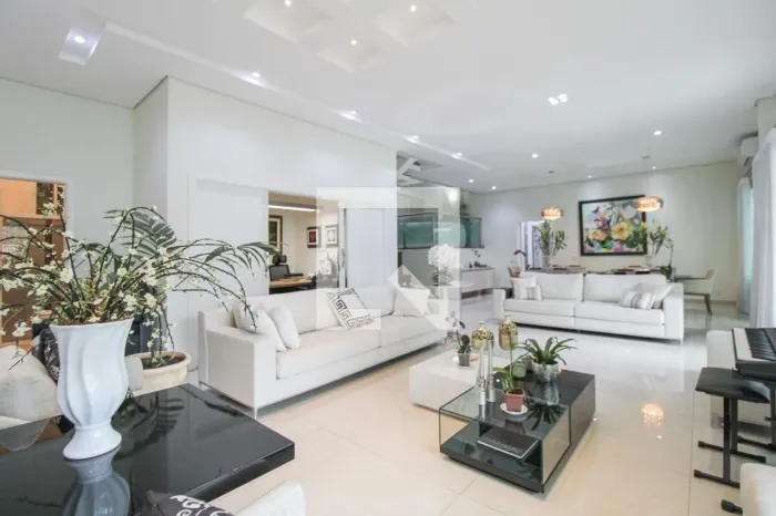 CASA RESIDENTIAL em Campinas - São Paulo, Nova Campinas