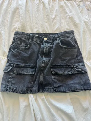 Saia jeans cargo preta