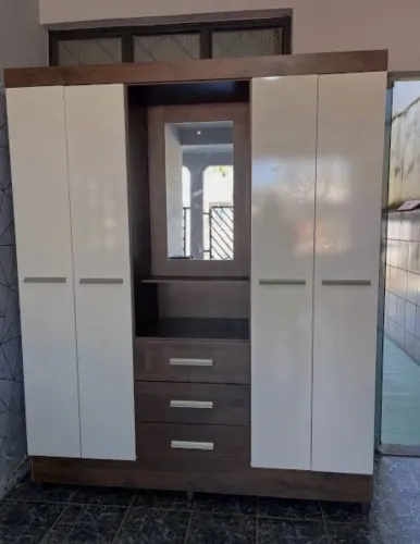 Guarda roupa em mdf