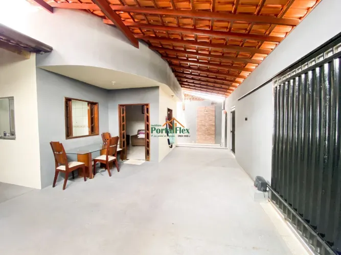 Casa à venda e locação em Colina de Laranjeiras - Serra/ES