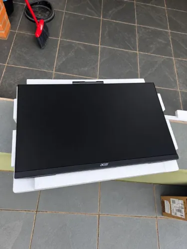 Monitor Gamer - 1ms de resposta - Full HD.