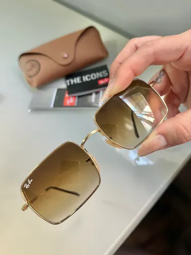 Óculos de Sol Ray-Ban Retangular Marrom Rb1969 Feminino