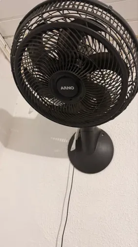 Ventilador Arno parede