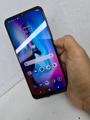 MOTO E7 PLUS