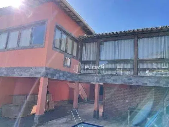 Casa com 6 dormitórios à venda, 400 m² por R$ 1.550.000,00 - Piratininga - Niterói/RJ