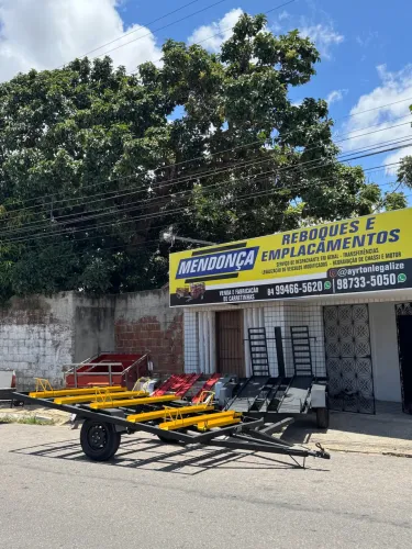 Reboque para cinco motos 