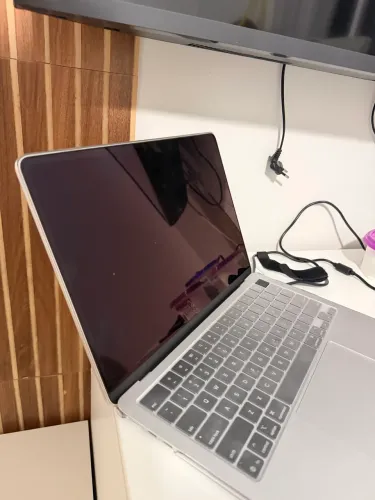 MACBOOK M4 ESTADO DE NOVO 2025