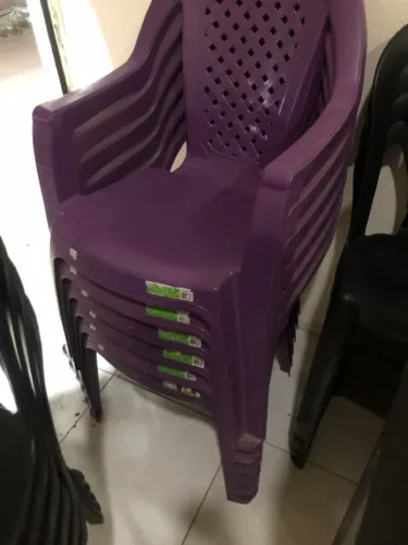 Mesa e cadeira