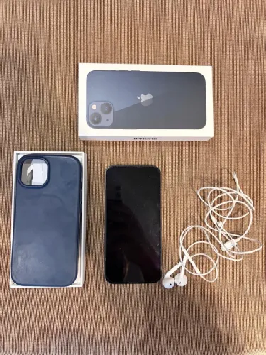 iPhone 13 128GB Cor Meia-Noite, original, com caixa e acessórios