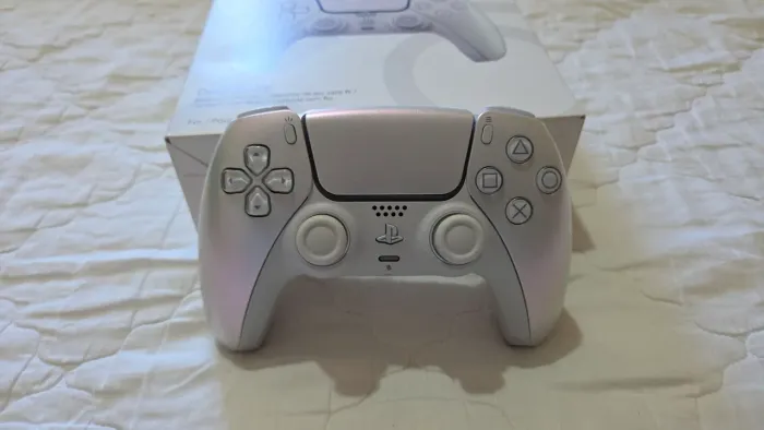Dualsense Chroma Pearl PS5