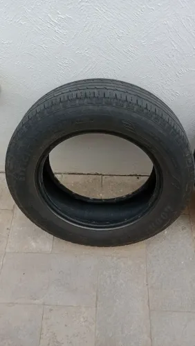 Pneu aro 16 Goodyear