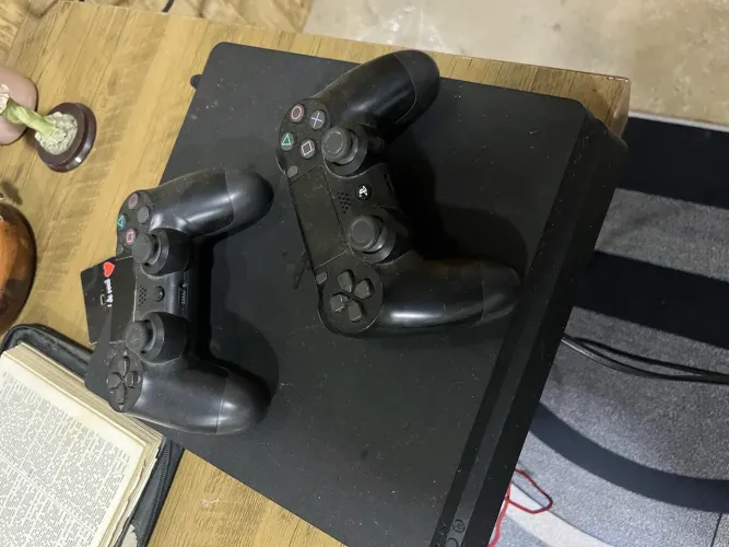 Ps4 slim 500gb