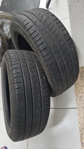 Pneus com mais de meia vida 195/55/16