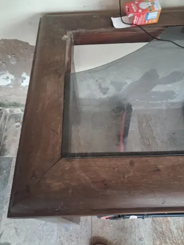 Mesa tampo de Madeira , tampo de vidro