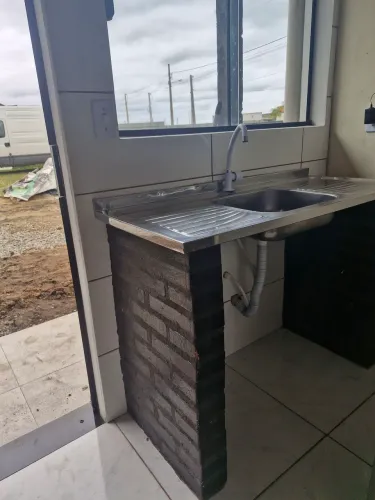 Alugo kitinet no bairro - Porto Grande 