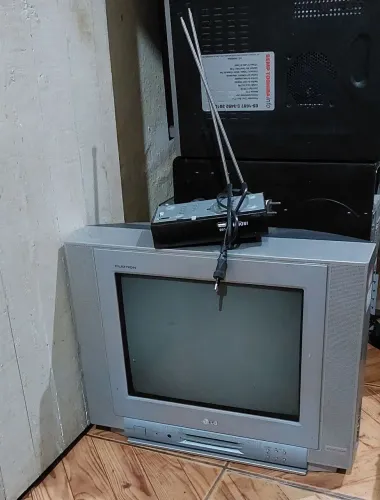 Tv lg 14 polegadas