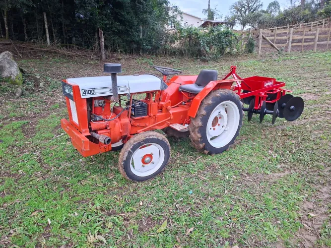 Trator agrale 4100 com rotativa e carreta pra vender essa semana