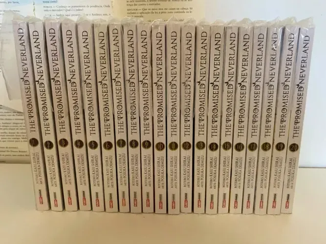 Coleção de Mangás The Promised Neverland 1 ao 20 + Novels