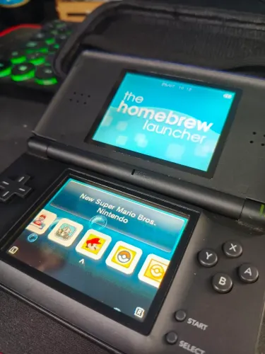 NINTENDO DS lite