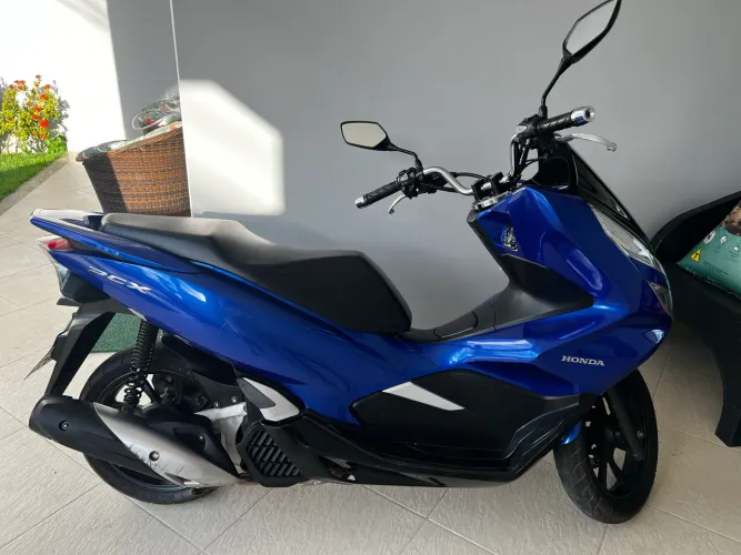 VENDE-SE MOTO PCX 2022