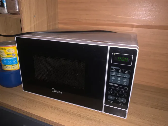 Microondas Midea