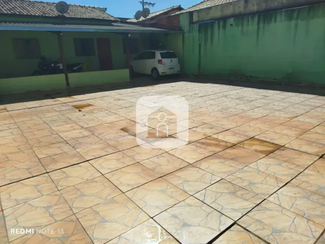 Casa à venda no bairro Jardim Canaã