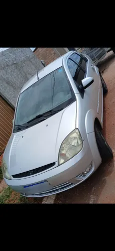Ford Fiesta Sed. 1.6 8V Flex 4P 2006
