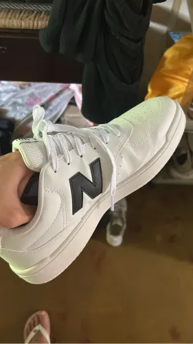 Anúncio de Tênis New Balance