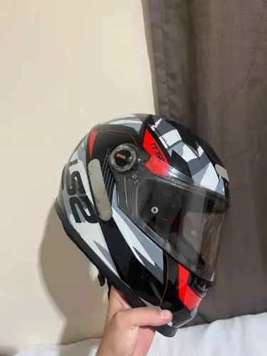Capacete LS2 FF358 TANK