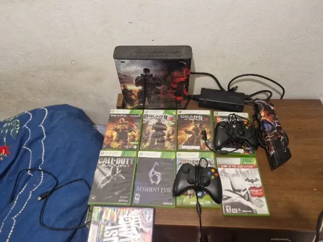Xbox 360 super slim Personalizado + Kinect e Jogos
