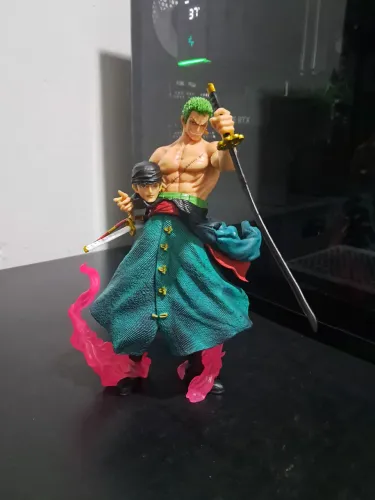 Action Figure One Piece - Roronoa Zoro 22cm