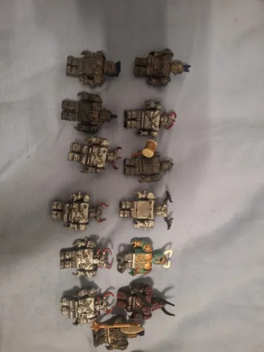 Bonecos Mega Blocos Dragons (usados)