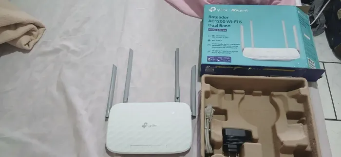 Roteador 1 mes de uso original na caixa