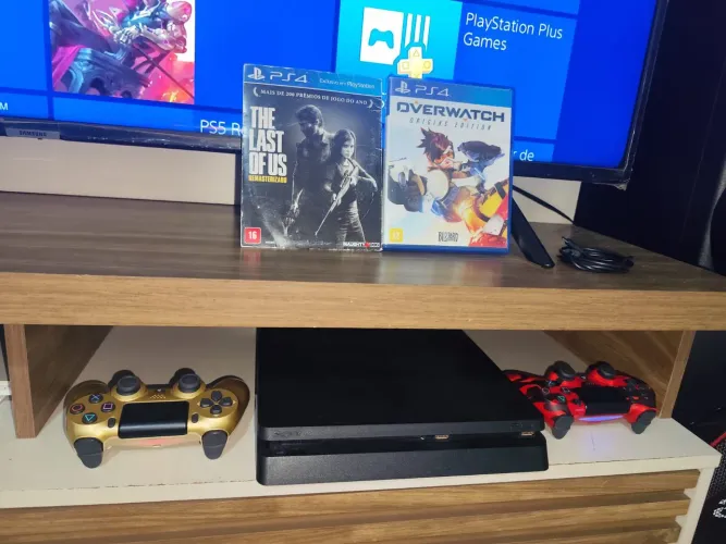 Playstation 4 Slim HD 1tera conservado com jogos. Aceito cartão