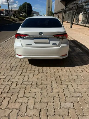 Toyota Corolla Altis Prem. Hybrid 1.8 Flex AUT 2023