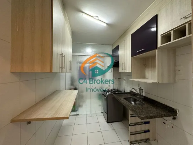 Apartamento em Jardim Flor da Montanha - Guarulhos
