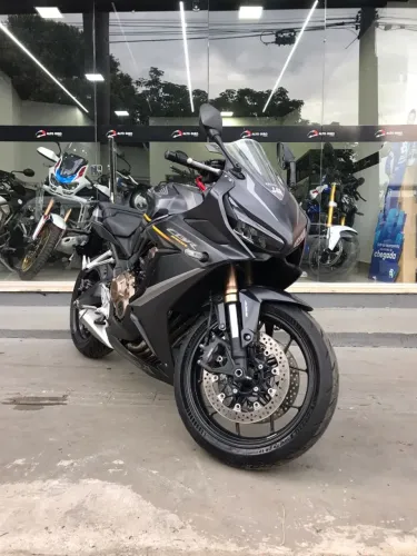 HONDA CBR 650R